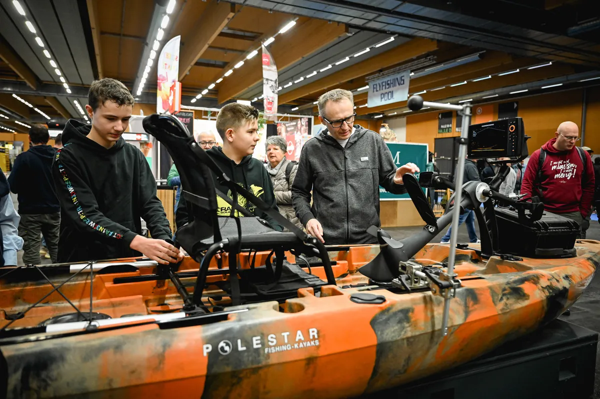 Boote, Kayaks & Technik